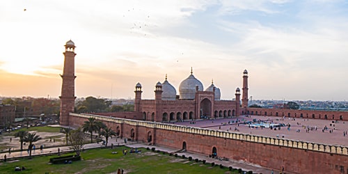 New York - Lahore flight ticket